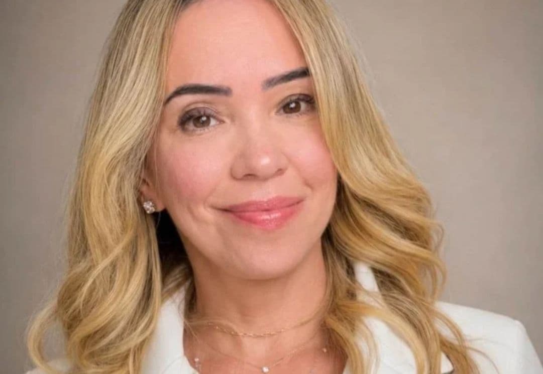 Larissa Pinho Camargo é juíza de Direito em Porto Velho. Doutora em Ciências Política e Mestre em Educação
